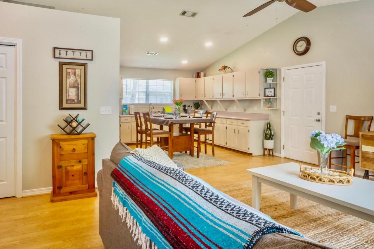 Life'S A Breeze! Updated 3B Home 10 Min To Beach! Gulf Breeze Ngoại thất bức ảnh
